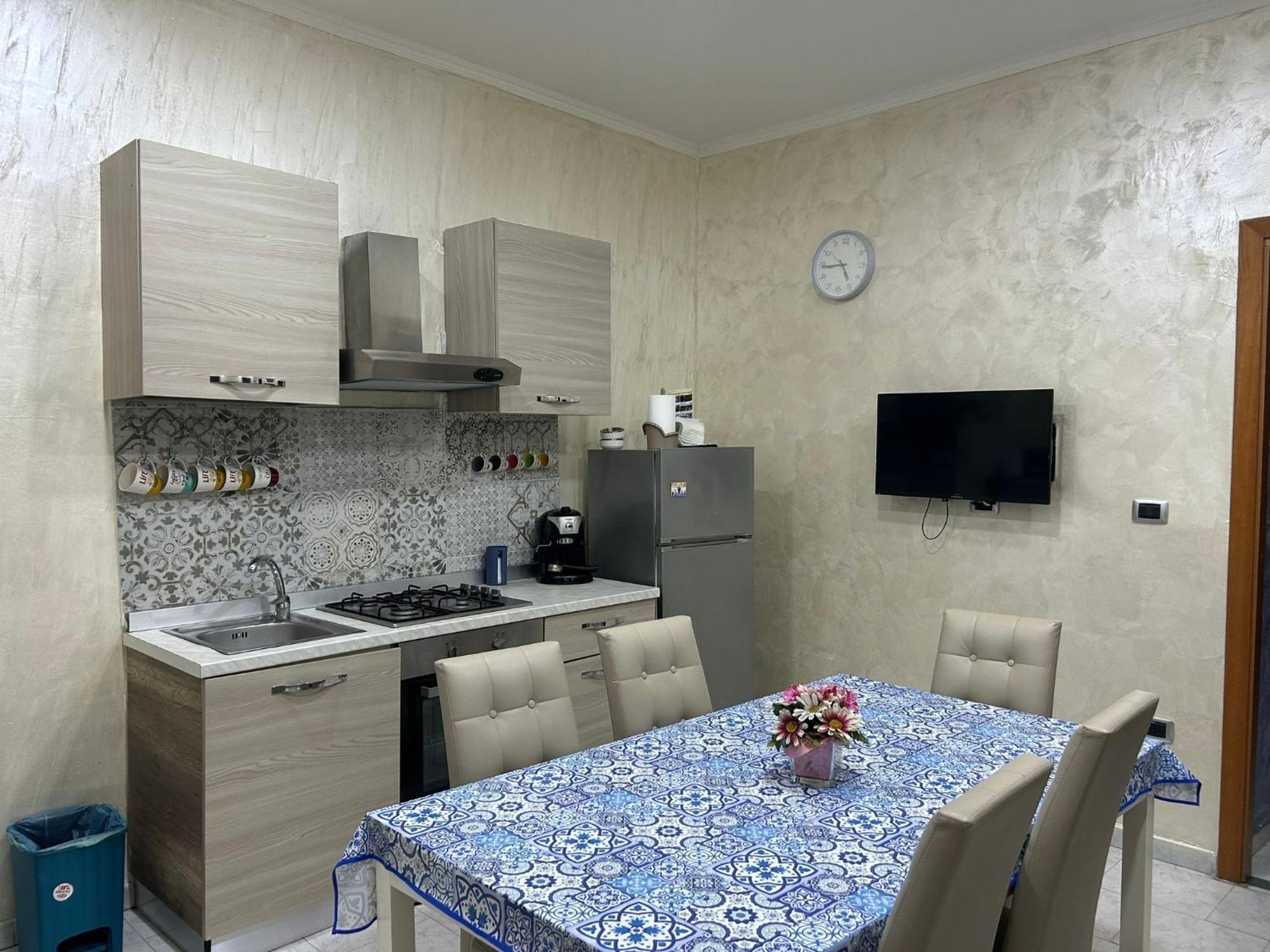 La Casa Di Vera Наполи Екстериор снимка