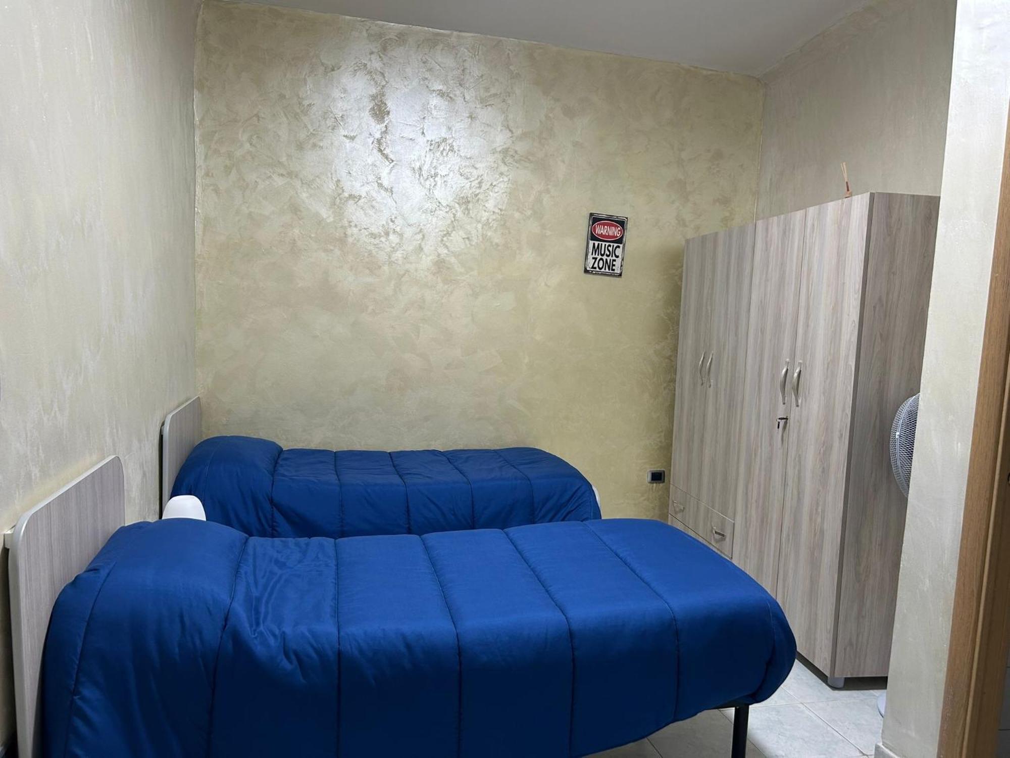 La Casa Di Vera Наполи Екстериор снимка